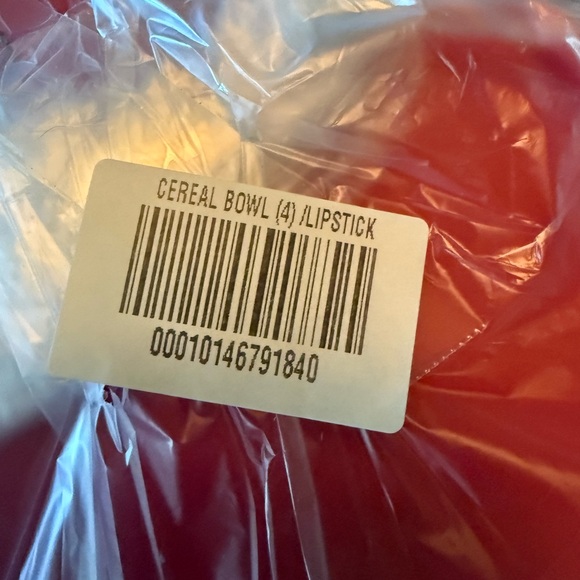 TUPPERWARE CEREAL BOWLS (4 PIECE SET) AND MUCH MORE - Picture 3 of 7